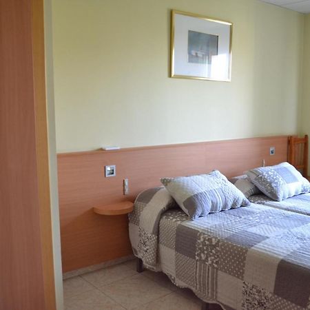 Hostal Bartis فيغيريس المظهر الخارجي الصورة